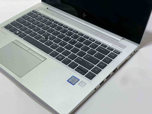Hp Elitebook 840 G5 - Image 4