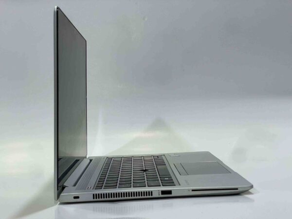 Hp Elitebook 840 G5 - Image 3
