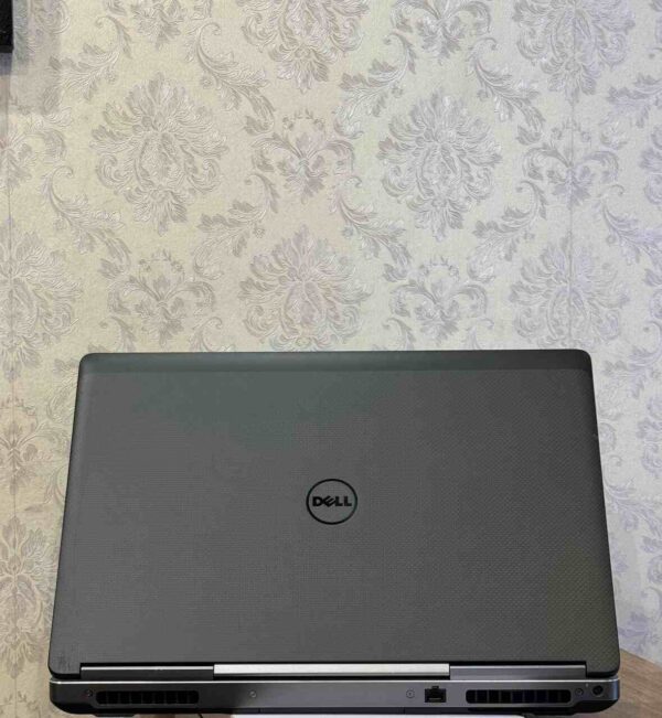 Dell Precision 7710 - Image 2