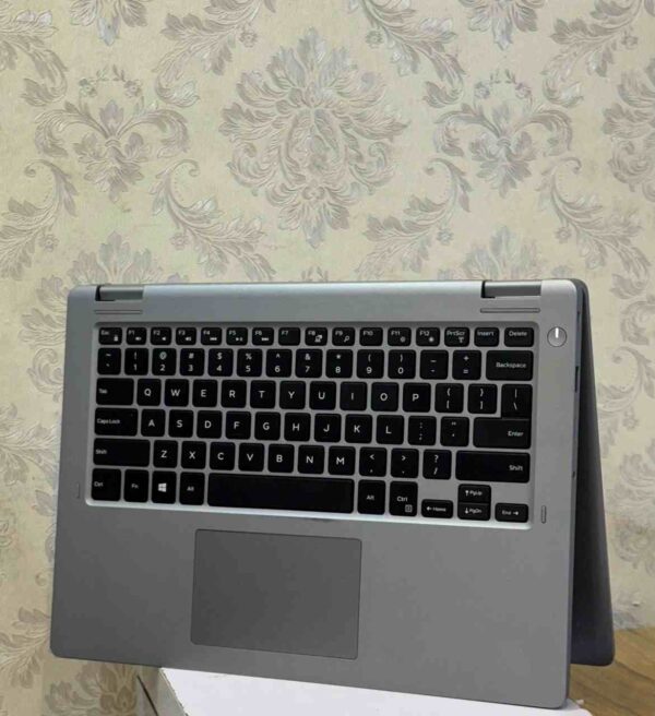 Dell Latitude 3310 2-in-1 - Image 5