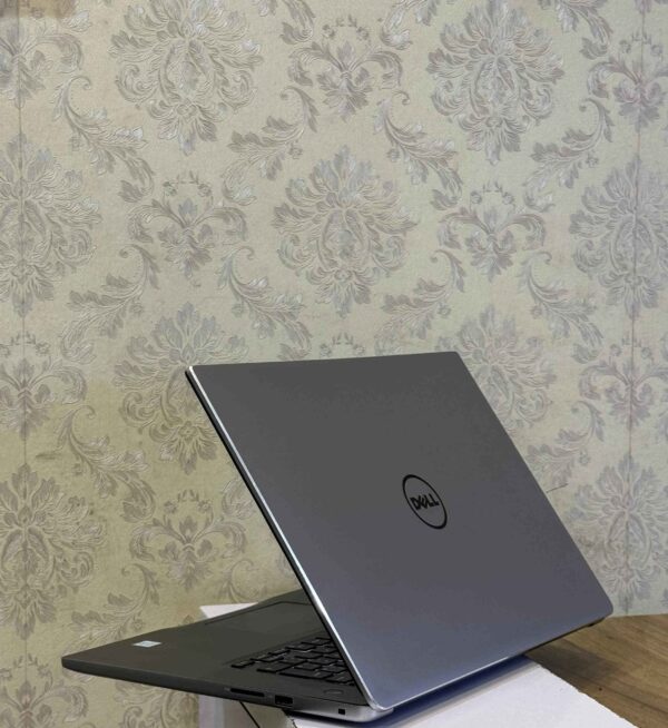 Dell Inspiron 7572 i5 (8th gen) - Image 4