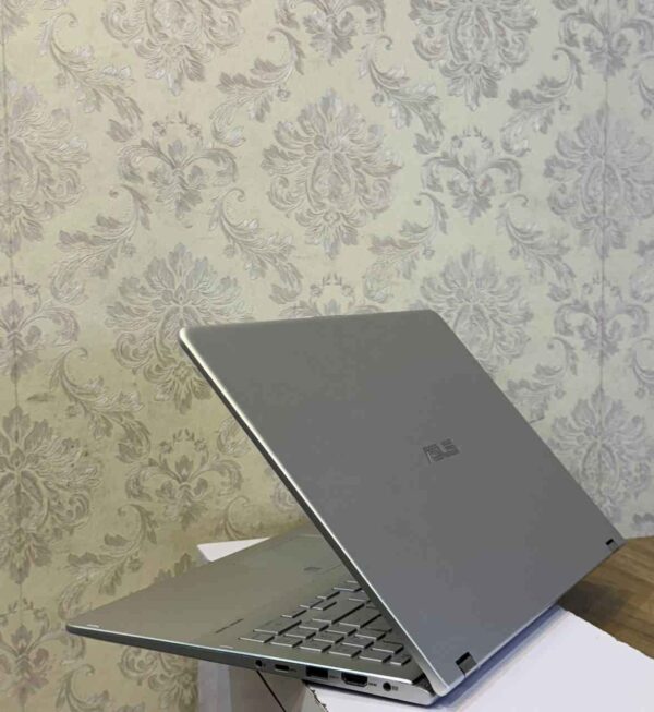 Asus Q505UAR i5 (8th gen) - Image 3